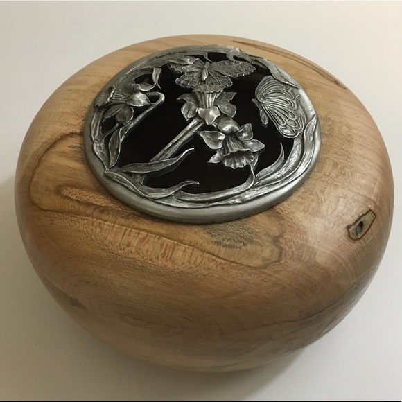 Potpourri Wood Bowl Rawcliffe Pewter Lid - Picture 3 of 8